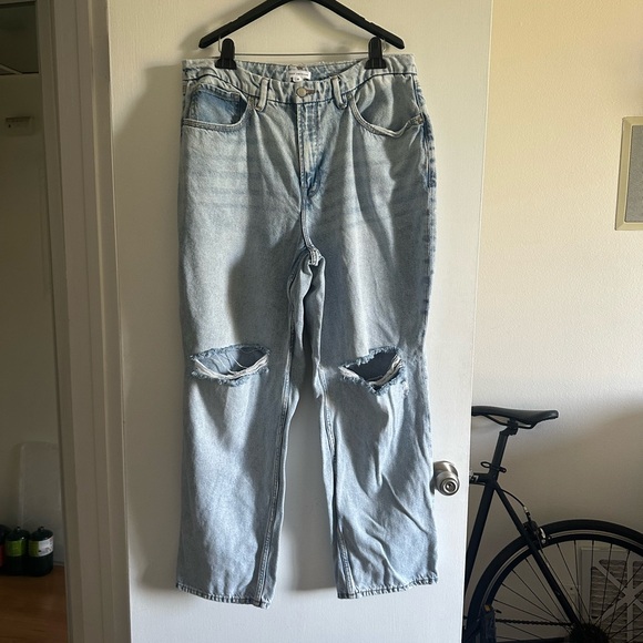Good American Distressed Good 90’s Relaxed Jeans size 15 EUC - Picture 10 of 16